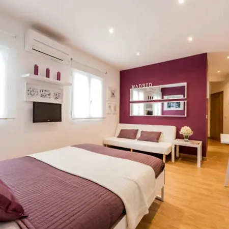 Apartamento En Calle Jardines - Madrid Centro-3